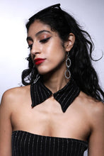 Load image into Gallery viewer, Pin Stripe Collar