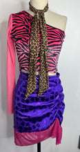 Load image into Gallery viewer, Fuchsia Ruffle Skirt
