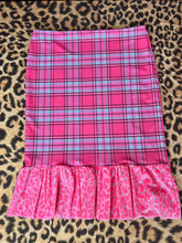 Load image into Gallery viewer, Pink Plaid Pencil Skirt