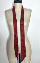 Load image into Gallery viewer, Red Roses Mesh Scarf