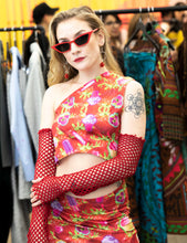 Load image into Gallery viewer, Red Mesh Arm Warmers in
